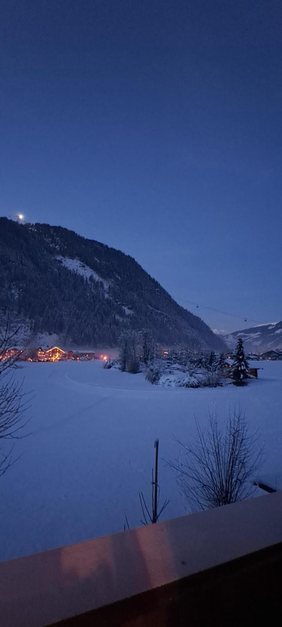 Haus Florian Apartment Mayrhofen Exterior foto